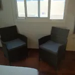 Ele House *