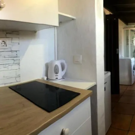 Ele House タラハレホ